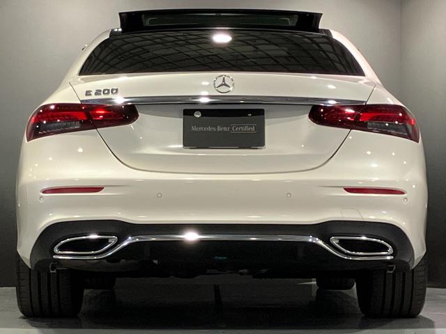 Ｅクラス Ｅ２００　スポーツ　認定中古車　ＡＭＧインテリアパッケージ　エクスクルーシブパッケージ　全周囲カメラ　ナビ　クリアランスソナー　オートクルーズコントロール　衝突被害軽減システム　ＡＴ　サンルーフ　オートライト（22枚目）