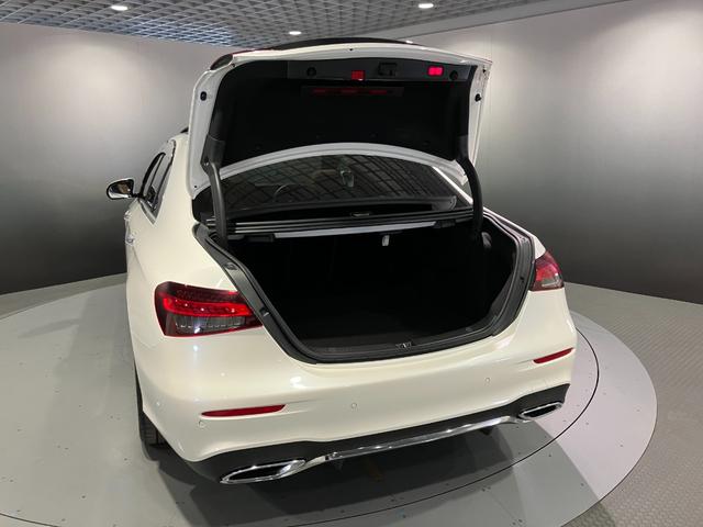 Ｅクラス Ｅ２００　スポーツ　認定中古車　ＡＭＧインテリアパッケージ　エクスクルーシブパッケージ　全周囲カメラ　ナビ　クリアランスソナー　オートクルーズコントロール　衝突被害軽減システム　ＡＴ　サンルーフ　オートライト（34枚目）
