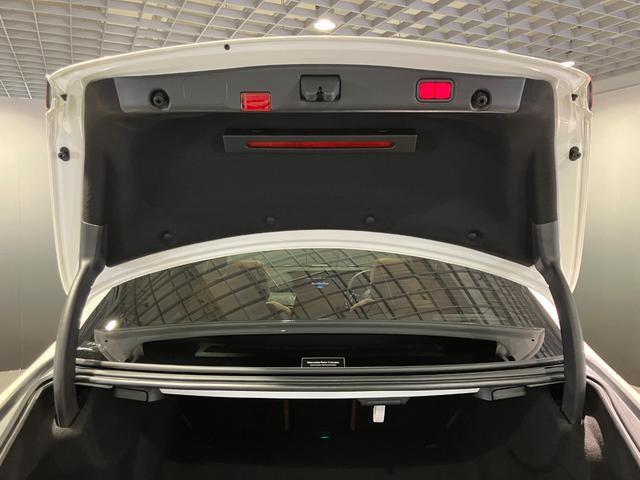 Ｅクラス Ｅ２００　スポーツ　認定中古車　ＡＭＧインテリアパッケージ　エクスクルーシブパッケージ　全周囲カメラ　ナビ　クリアランスソナー　オートクルーズコントロール　衝突被害軽減システム　ＡＴ　サンルーフ　オートライト（36枚目）