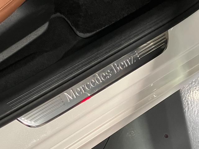 Ｅクラス Ｅ２００　スポーツ　認定中古車　ＡＭＧインテリアパッケージ　エクスクルーシブパッケージ　全周囲カメラ　ナビ　クリアランスソナー　オートクルーズコントロール　衝突被害軽減システム　ＡＴ　サンルーフ　オートライト（49枚目）