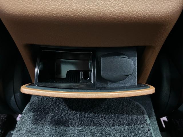 Ｅクラス Ｅ２００　スポーツ　認定中古車　ＡＭＧインテリアパッケージ　エクスクルーシブパッケージ　全周囲カメラ　ナビ　クリアランスソナー　オートクルーズコントロール　衝突被害軽減システム　ＡＴ　サンルーフ　オートライト（52枚目）