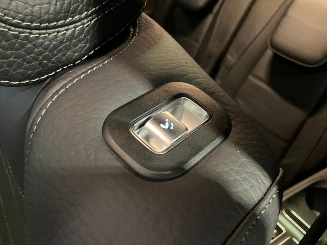 GLS GLS400d 4マチック AMGラインパッケージ AMGライン 認定中古車 全周囲カメラ クリアランスソナー デジタルルームミラー レーンアシスト パワーシート 衝突被害軽減システム サンルーフ ナビ オ LEDヘッドランプ 電動リアゲート(47枚目)