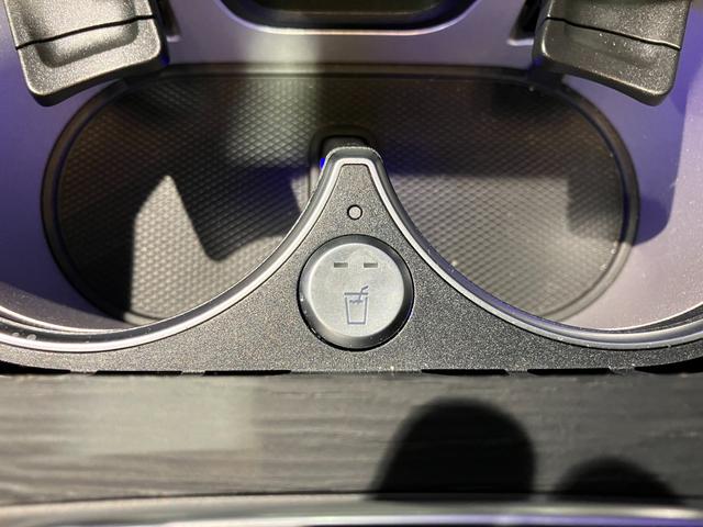 GLS GLS400d 4マチック AMGラインパッケージ AMGライン 認定中古車 全周囲カメラ クリアランスソナー デジタルルームミラー レーンアシスト パワーシート 衝突被害軽減システム サンルーフ ナビ オ LEDヘッドランプ 電動リアゲート(65枚目)