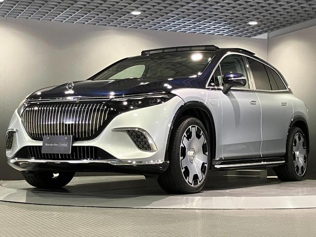 ＥＱＳ ＳＵＶ ＥＱＳ６８０　ＳＵＶ　ファーストクラスパッケージ　ファーストクラスパッケージ　ブラックピアノラッカーフローイングラインインテリアトリム　クリスタルホワイト／シルバーグレー　ツートンペイント　ハイテックシルバー／ノーティックブルー　認定中古車（10枚目）