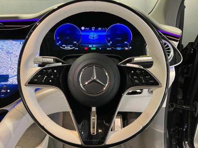 ＥＱＳ ＳＵＶ ＥＱＳ６８０　ＳＵＶ　ファーストクラスパッケージ　ファーストクラスパッケージ　ブラックピアノラッカーフローイングラインインテリアトリム　クリスタルホワイト／シルバーグレー　ツートンペイント　ハイテックシルバー／ノーティックブルー　認定中古車（39枚目）