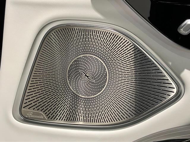 ＥＱＳ ＳＵＶ ＥＱＳ６８０　ＳＵＶ　ファーストクラスパッケージ　ファーストクラスパッケージ　ブラックピアノラッカーフローイングラインインテリアトリム　クリスタルホワイト／シルバーグレー　ツートンペイント　ハイテックシルバー／ノーティックブルー　認定中古車（63枚目）