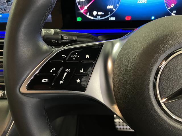 ルーフの状態も良好です。車選びではルーフの状態を確認して車を選びましょう！一つの基準としてルーフが綺麗な車は大事にされていた事の証と言えます。