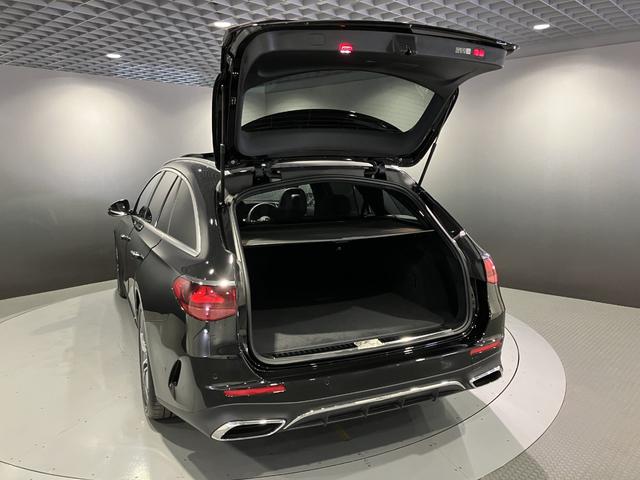 Ｅクラスステーションワゴン Ｅ２００ステーションワゴンアバギャルドＡＭＧラインＰ　ドライブレコーダー　ＥＴＣ　全周囲カメラ　ナビ　クリアランスソナー　オートクルーズコントロール　衝突被害軽減システム　アルミホイール　オートライト　ＬＥＤヘッドランプ　ヘッドライトウォッシャー（37枚目）