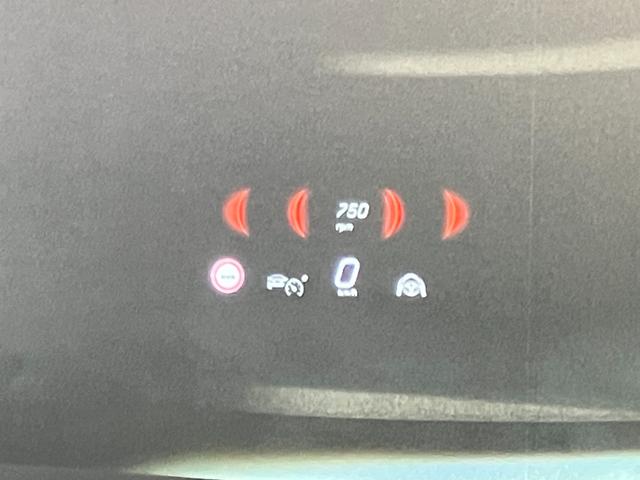 Ｅクラスステーションワゴン Ｅ２００ステーションワゴンアバギャルドＡＭＧラインＰ　ドライブレコーダー　ＥＴＣ　全周囲カメラ　ナビ　クリアランスソナー　オートクルーズコントロール　衝突被害軽減システム　アルミホイール　オートライト　ＬＥＤヘッドランプ　ヘッドライトウォッシャー（49枚目）