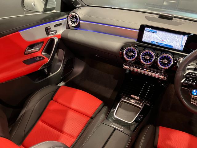 CLAクラス シューティングブレーク CLA35 4マチック シューティングブレーク 4WD 全周囲カメラ ナビ クリアランスソナー オートクルーズコントロール レーンアシスト 衝突被害軽減システム アルミホイール オートライト LEDヘッドランプ サンルーフ パワーシート(65枚目)