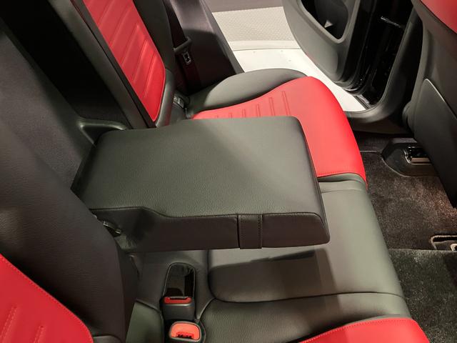 ＧＬＣ ＧＬＣ３５０ｅ　４Ｍポーツ　エディションスター　ＥＴＣ　全周囲カメラ　クリアランスソナー　オートクルーズコントロール　レーンアシスト　パワーシート　サンルーフ　ナビ　ＬＥＤヘッドランプ　電動リアゲート　アルミホイール　スマートキー　電動格納ミラー（54枚目）