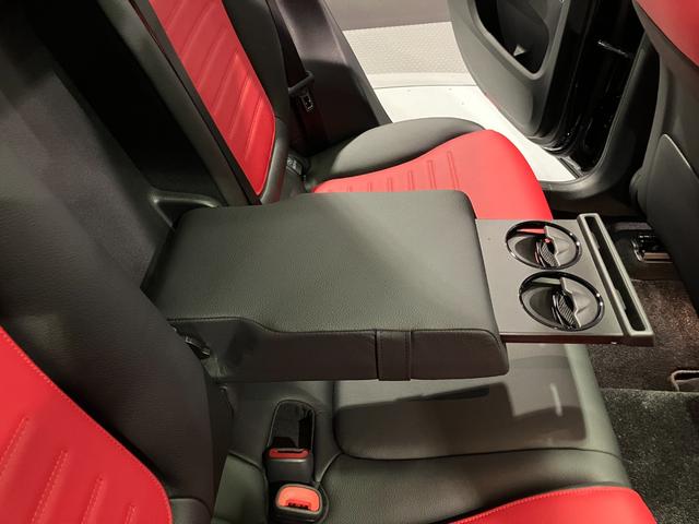 ＧＬＣ ＧＬＣ３５０ｅ　４Ｍポーツ　エディションスター　ＥＴＣ　全周囲カメラ　クリアランスソナー　オートクルーズコントロール　レーンアシスト　パワーシート　サンルーフ　ナビ　ＬＥＤヘッドランプ　電動リアゲート　アルミホイール　スマートキー　電動格納ミラー（61枚目）