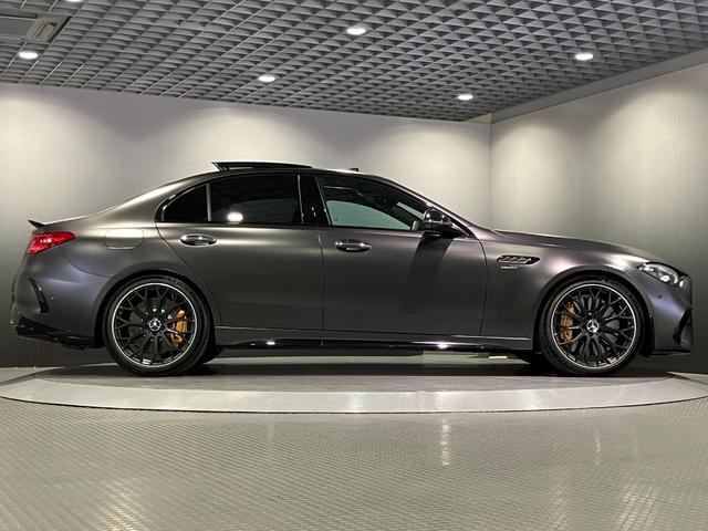 Ｃクラス Ｃ６３　Ｓ　Ｅ　パフォーマンス　エディションピーク　全国限定５０台　認定中古車　ＥＴＣ　全周囲カメラ　ナビ　クリアランスソナー　オートクルーズコントロール　ＡＴ　サンルーフ　オートライト　スマートキー　電動格納ミラー　シートヒーター　シートエアコン（13枚目）