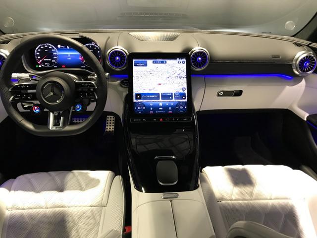 運転者にとっては日々使用することとなる運転席です。運転席からの視界は、店頭にてお客様ご自身の目でお確かめください！