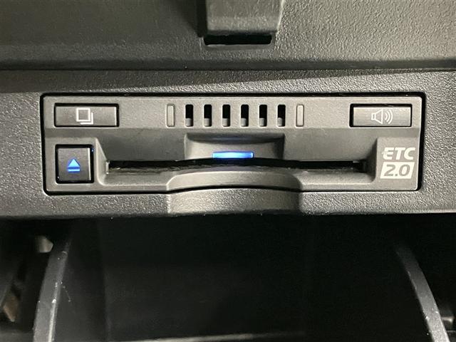 アルファード ３．５エグゼクティブラウンジ　１０．５型ＭＯＰナビＪＢＬ　１３．３型後ＲＴＶ　ＥＴＣ２．０　ＤＩＭ　ＢＳＭ　ＣＤ　ＤＶＤ　ＡＣ１００Ｖ　ＵＳＢ　ＨＤＭＩ　ＤＲ（前後）　ＬＥＤ（12枚目）