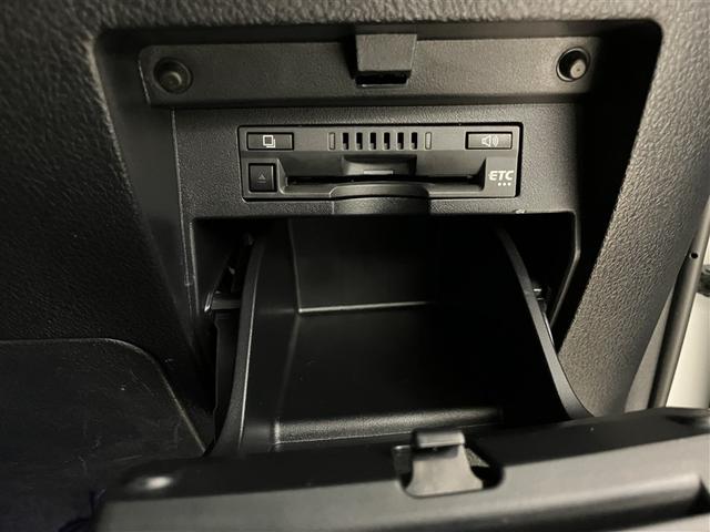 アルファード 2.5S タイプゴールドII ドライブレコーダ LEDランプ Bカメラ スマートキ AC100V フルセグTV 盗難防止システム ワンオーナー ダブルエアコン 助手席エアバッグ ETC DVD 記録簿 オートクルーズ 3列シート(19枚目)