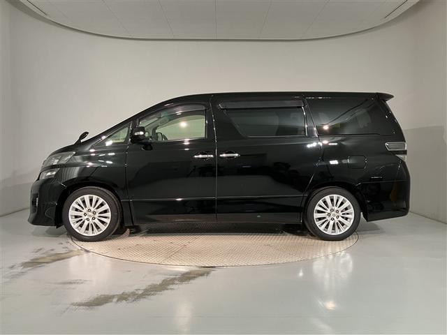 ヴェルファイア ２．４Ｚ　ＴＶナビ　スマートキー＆プッシュスタート　Ｒカメラ　盗難防止装置　ＡＵＸ　メモリーナビゲーション　ＥＳＣ　ＡＷ　３列シート　助手席エアバック　エアコン　ＤＶＤ再生機能　Ｗエアコン　ＡＢＳ　パワステ（2枚目）