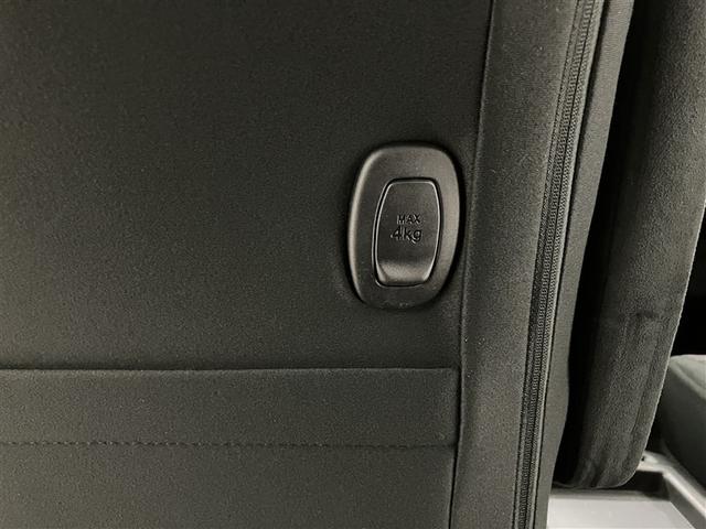 ヴェルファイア ２．４Ｚ　ＴＶナビ　スマートキー＆プッシュスタート　Ｒカメラ　盗難防止装置　ＡＵＸ　メモリーナビゲーション　ＥＳＣ　ＡＷ　３列シート　助手席エアバック　エアコン　ＤＶＤ再生機能　Ｗエアコン　ＡＢＳ　パワステ（32枚目）