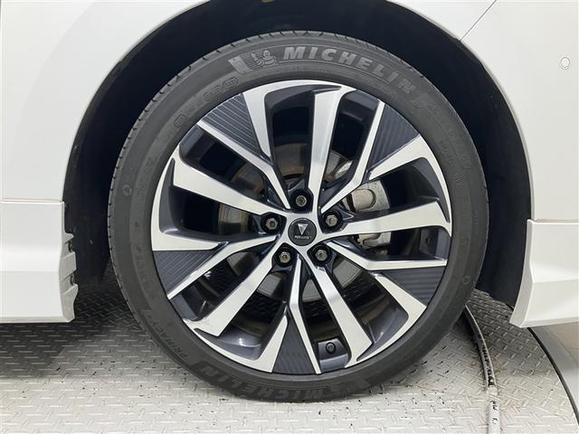 アルファードハイブリッド エグゼクティブラウンジ クルコン LEDヘッドライト ガラスルーフ スマートキー 両側電動スライドドア ドライブレコーダー DVDプレーヤー フルセグ ETC ミュージックプレイヤー接続可 ナビTV 3列シート バックカメラ(28枚目)