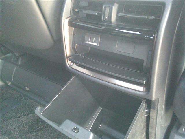 ヴェルファイアハイブリッド Z プレミア 衝突被害軽減ブレーキ Bモニター ムーンR フルセグ地デジTV 両側Pスライドドア ナビテレビ エアバッグ 電動シート LEDライト キーレス アルミホイール ドライブレコーダー 3列シート ETC(19枚目)