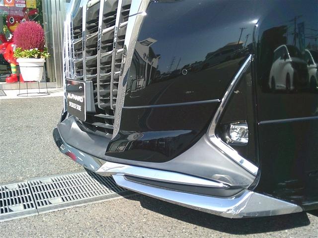 アルファードハイブリッド Ｘ　両電動ドア　ＬＥＤヘッドライト　ドラレコ　横滑り防止　ＥＴＣ車載器　クルコン　ＡＣ１００Ｖ　ミュージックプレイヤー接続可　メモリーナビ　キーレス　ナビ＆ＴＶ　４ＷＤ　ＤＶＤ再生　３列シート　サンルーフ（25枚目）