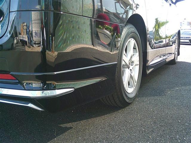 アルファードハイブリッド Ｘ　両電動ドア　ＬＥＤヘッドライト　ドラレコ　横滑り防止　ＥＴＣ車載器　クルコン　ＡＣ１００Ｖ　ミュージックプレイヤー接続可　メモリーナビ　キーレス　ナビ＆ＴＶ　４ＷＤ　ＤＶＤ再生　３列シート　サンルーフ（28枚目）