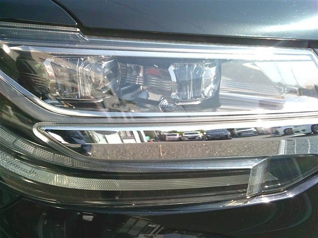 アルファードハイブリッド Ｘ　両電動ドア　ＬＥＤヘッドライト　ドラレコ　横滑り防止　ＥＴＣ車載器　クルコン　ＡＣ１００Ｖ　ミュージックプレイヤー接続可　メモリーナビ　キーレス　ナビ＆ＴＶ　４ＷＤ　ＤＶＤ再生　３列シート　サンルーフ（30枚目）