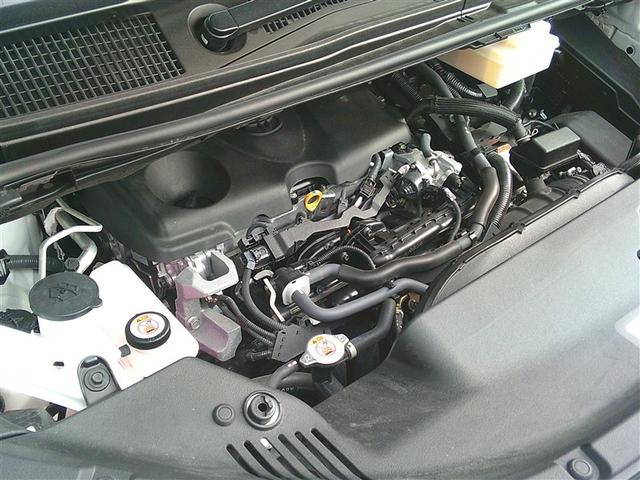 アルファードハイブリッド Z 両自動ドア ハーフレザーシート フルセグテレビ スマートキー クルーズコントロール LEDヘッドランプ ETC ムーンルーフ 3列シート エアコン メモリーナビ Rカメラ パワーウインドウ 電動シート(36枚目)