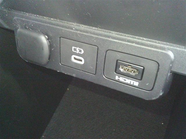 ヴェルファイアハイブリッド Ｚ　プレミア　衝突被害軽減ブレーキ　Ｂモニター　ムーンＲ　フルセグ地デジＴＶ　両側Ｐスライドドア　ナビテレビ　エアバッグ　電動シート　ＬＥＤライト　キーレス　アルミホイール　オートクルーズコントロール　３列シート（17枚目）