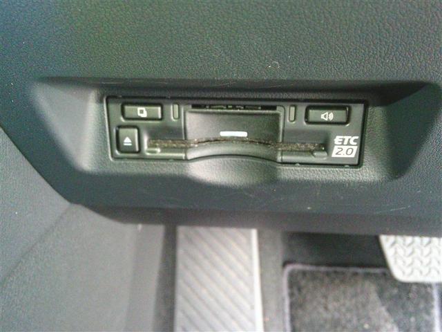 ヴェルファイアハイブリッド Ｚ　プレミア　衝突被害軽減ブレーキ　Ｂモニター　ムーンＲ　フルセグ地デジＴＶ　両側Ｐスライドドア　ナビテレビ　エアバッグ　電動シート　ＬＥＤライト　キーレス　アルミホイール　オートクルーズコントロール　３列シート（21枚目）