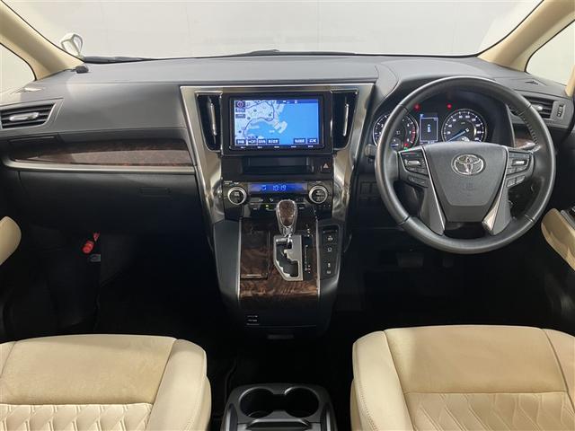 アルファード ２．５Ｘ　９．０型ＴＣナビ　ＥＴＣ２．０　走行９０００ｋｍ　メディアプレイヤー　ＤＶＤ再生　衝突被害軽減ブレーキ　クルーズコントロール　純正アルミ　左パワスラ　ＬＥＤ　Ｂカメラ　ワンオーナー（5枚目）