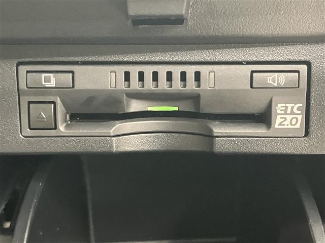 アルファード ２．５Ｘ　９．０型ＴＣナビ　ＥＴＣ２．０　走行９０００ｋｍ　メディアプレイヤー　ＤＶＤ再生　衝突被害軽減ブレーキ　クルーズコントロール　純正アルミ　左パワスラ　ＬＥＤ　Ｂカメラ　ワンオーナー（8枚目）