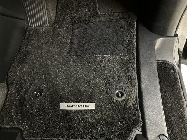 アルファード 2.5S Cパッケージ 両電動ドア Bモニタ 地デジ エアロ 定期点検記録簿 DVD再生可能 パノラマルーフ リアオートエアコン ナビテレビ 横滑り防止 クルコン AC100V電源 セキュリティ ETC車載器 スマートキー(34枚目)