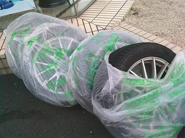 アルファード 2.5S 両側電動パワースライドドア 地上デジタル フルオートエアコン 盗難防止システム 横滑り防止 AW ナビ&TV パワーステアリング メモリナビ 点検記録簿 LEDランプ メディアプレイヤー接続 WエアB(24枚目)