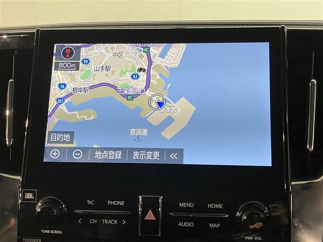 アルファード ３．５ＳＣ　３列　地デジ　パワーシート　ＤＶＤ再生　ＡＣ１００Ｖ電源　アルミホイール　オートクルーズコントロール　メモリーナビ　ＥＴＣ　記録簿　盗難防止装置　アイドリングストップ　横滑り防止機能　スマートキー（6枚目）