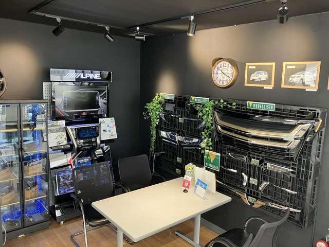 アルファード ３．５ＳＣ　３列　地デジ　パワーシート　ＤＶＤ再生　ＡＣ１００Ｖ電源　アルミホイール　オートクルーズコントロール　メモリーナビ　ＥＴＣ　記録簿　盗難防止装置　アイドリングストップ　横滑り防止機能　スマートキー（33枚目）