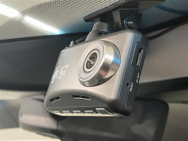 アルファード ２．５Ｓ　両側電動パワースライドドア　地上デジタル　フルオートエアコン　盗難防止システム　横滑り防止　ＡＷ　クルーズＣ　ナビ＆ＴＶ　パワーステアリング　メモリナビ　ＬＥＤランプ　メディアプレイヤー接続　ＷエアＢ（9枚目）