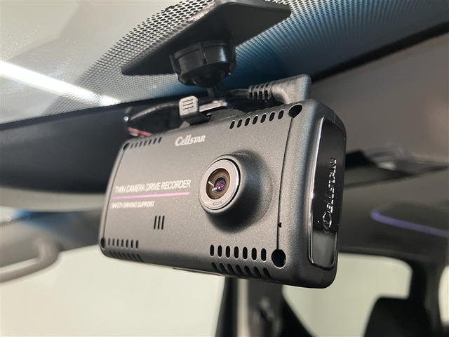 アルファード ２．５Ｓ　両側電動パワースライドドア　地上デジタル　フルオートエアコン　盗難防止システム　横滑り防止　ＡＷ　クルーズＣ　ナビ＆ＴＶ　パワーステアリング　メモリナビ　ＬＥＤランプ　メディアプレイヤー接続　ＷエアＢ（11枚目）