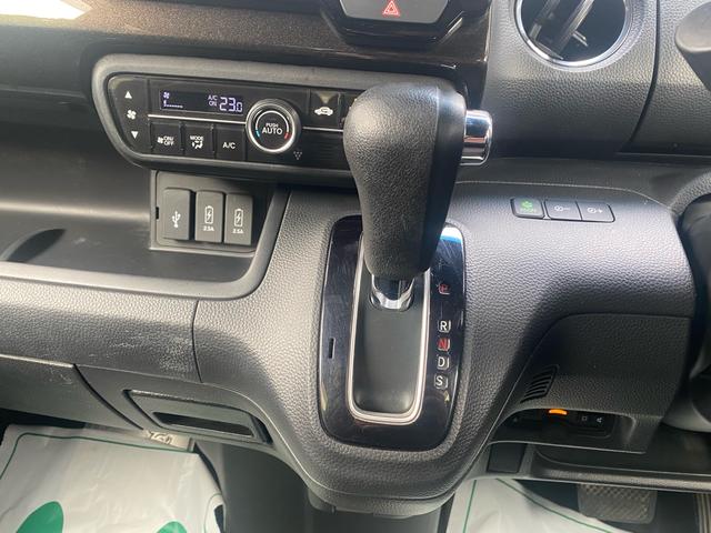 N-BOXカスタム G・EXターボホンダセンシング 純正ナビ バックカメラ 地デジTV 両側パワースライドドア(24枚目)