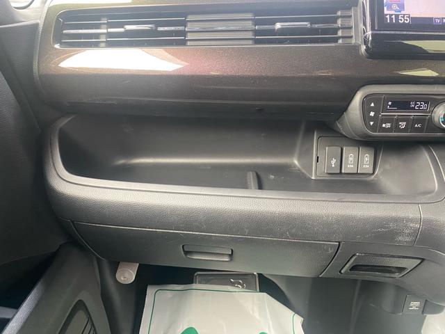 N-BOXカスタム G・EXターボホンダセンシング 純正ナビ バックカメラ 地デジTV 両側パワースライドドア(26枚目)