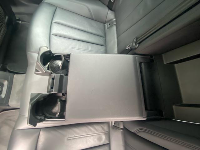 A4アバント 1.4TFSIスポーツ レザーシート純正ナビ 地デジTV 360度カメラ パワーバックドア(15枚目)