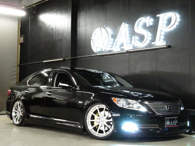 LS460 バージョンU サンルーフ 全席黒革エアシート 純正メーカーナビ WORKグノーシス20インチAW エアサスコントローラ 社外エアロパーツ ウィンカーミラー 地デジTV バックカメラ スマートキー(13枚目)
