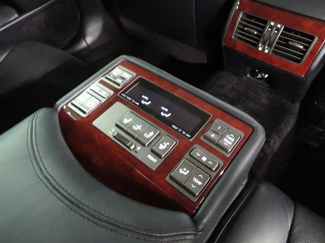 LS460 バージョンU サンルーフ 全席黒革エアシート 純正メーカーナビ WORKグノーシス20インチAW エアサスコントローラ 社外エアロパーツ ウィンカーミラー 地デジTV バックカメラ スマートキー(30枚目)