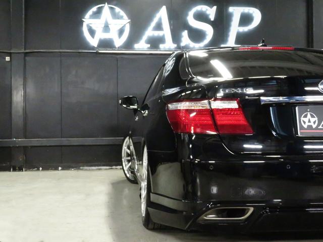 LS460 バージョンU サンルーフ 全席黒革エアシート 純正メーカーナビ WORKグノーシス20インチAW エアサスコントローラ 社外エアロパーツ ウィンカーミラー 地デジTV バックカメラ スマートキー(38枚目)