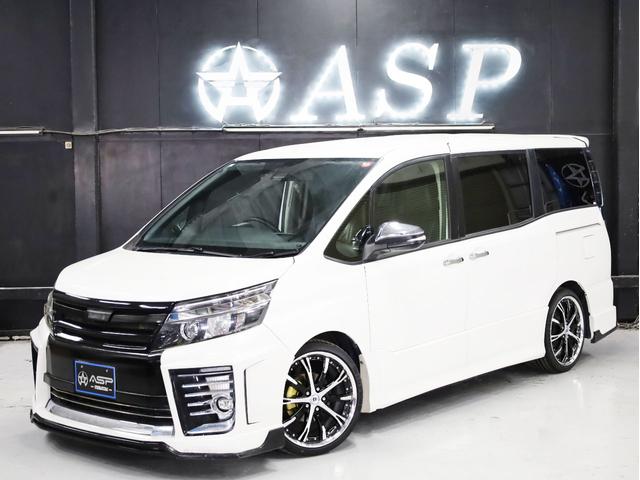 ヴォクシー ＺＳ　煌ＩＩ　Ｍ’ｚ　ＳＰＥＥＤエアロ／マフラー　両側自動スライドア　アルパイン１０型ナビ　ＷＯＲＫシュヴァ―ト１９ＡＷ　ローダウン　黒革調シートカバー　地デジフルセグ　アルパイン後席モニター　バックカメラ（4枚目）