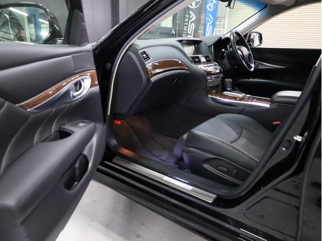 フーガ ２５０ＧＴ　後期型　ワンオーナー車　ＷＯＲＫグノーシス２０インチＡＷ　新品フルタップ車高調　純正メーカーナビ　地デジフルセグ　バックカメラ　スマートキー　パワーシート　クルーズコントロール（47枚目）