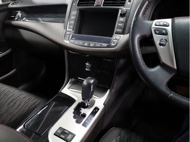 クラウン アスリート　後期型　ＡＭＥシュタイナー２０インチＡＷ　新品フルタップ車高調　エアロパーツ　純正メーカーナビ　地デジフルセグ　バックカメラ　スマートキー　パワーシート　ＨＩＤライト　クルーズコントロール（42枚目）