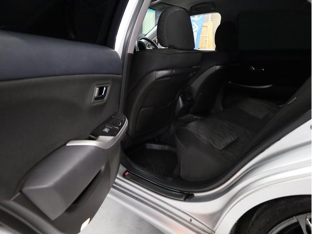 クラウン ２．５アスリート　後期型　ＢＡＤＸロクサーニ２０インチＡＷ　フルタップ車高調　エアロパーツ　純正メーカーナビ　バックカメラ　スマートキー　パワーシート　ＨＩＤライト　クルーズコントロール（45枚目）