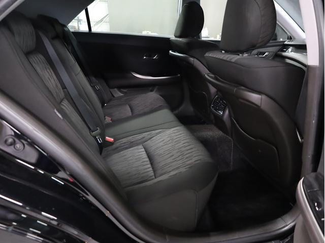 クラウン ２．５アスリート　後期型　Ｗｅｄｓマーベリック２０インチＡＷ　新品フルタップ車高調　エアロパーツ　純正メーカーナビ　地デジフルセグ　バックカメラ　スマートキー　パワーシート　ＨＩＤライト　クルーズコントロール（36枚目）