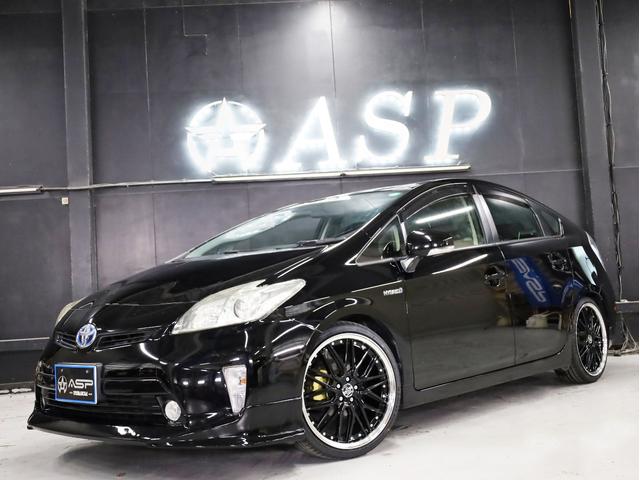 プリウス Ｓ　後期型　ワンオーナー車　ＡＭＥシュタイナー１９インチＡＷ　ローダウンサス　エアロパーツ　純正ＳＤナビ　地デジＴＶ　バックカメラ　スマートキー　ＨＩＤライト（5枚目）